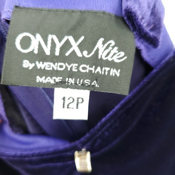 VTG Y2K/90s Onyx Nite Stretch Velvet Midi Dress w/ Rhinestone Embellishment 12p - Picture 3 of 15